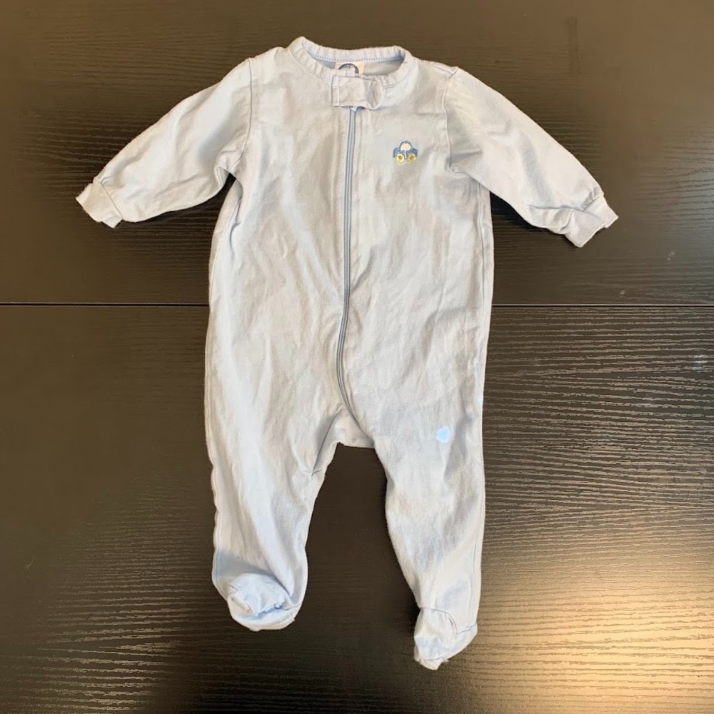 Gerber Embroidered Car Footie Onesie Light Blue‎ Baby 0-3 Months